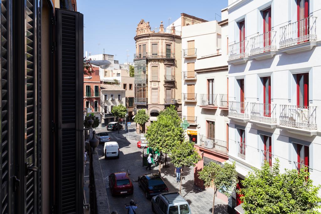 City Rooftop Paradise - Space Maison Apartments Sevilla Oda fotoğraf